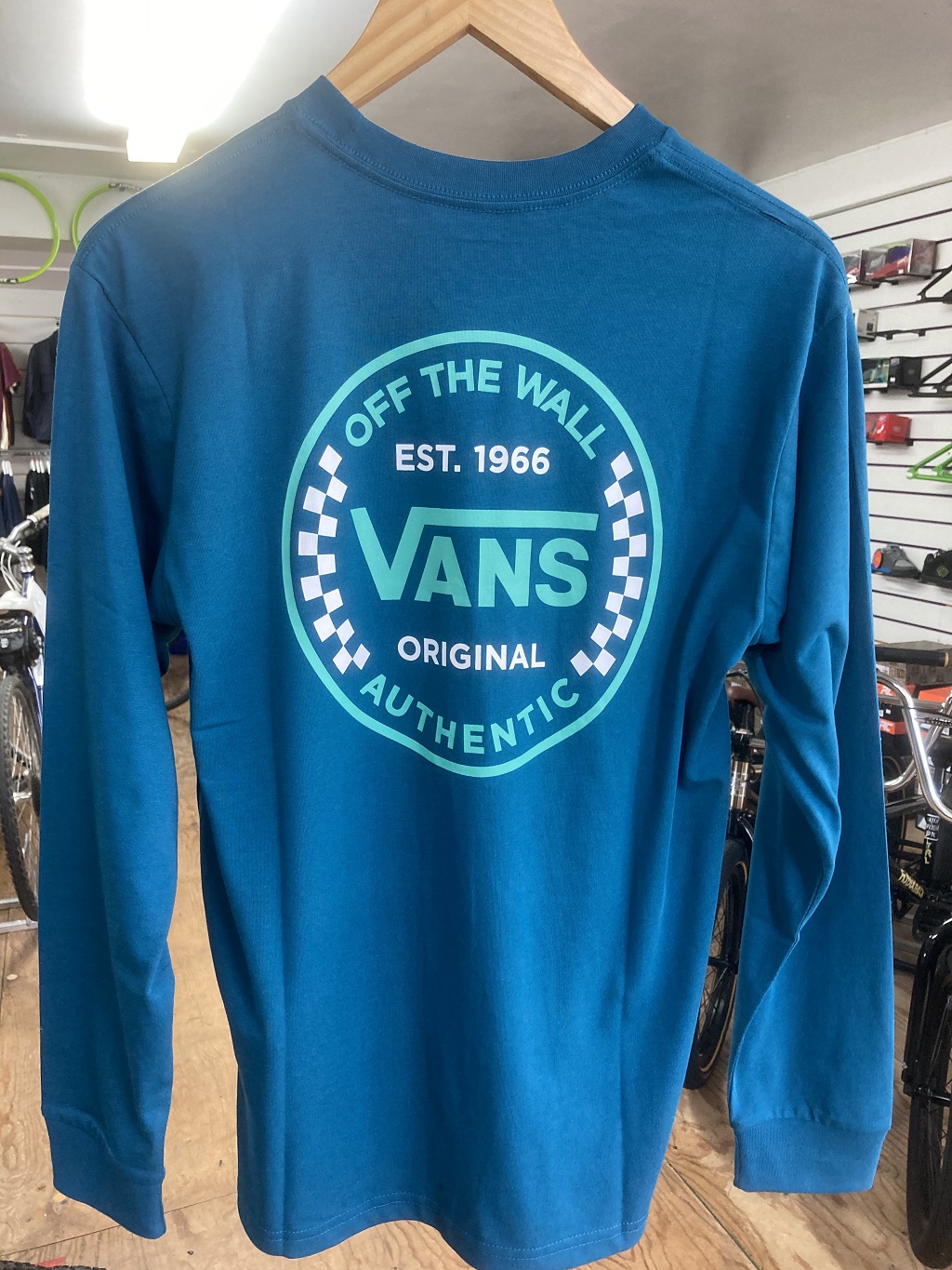 VANS T-Shirt L/S, BOYS AUTHENTIC CHECKER, Moroccan Blue – Green Machine BMX